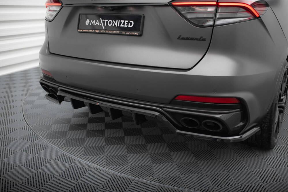 Zentraler Hinterer Splitter für Maserati Levante Trofeo MK1 von Maxton Design