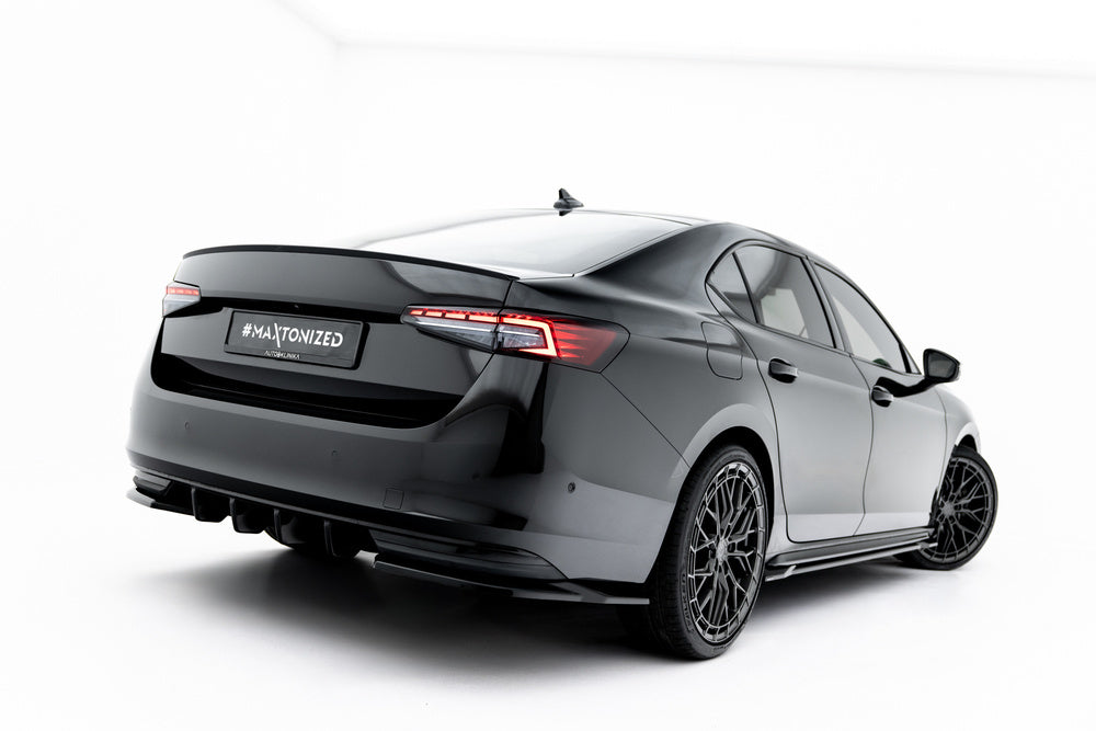 Heckdiffusor für Skoda Superb Sportline Mk4 von Maxton Design