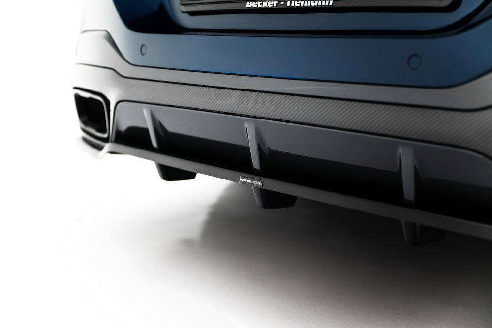 Zentraler hinterer Splitter V.2 für BMW 8 Gran Coupe M-Paket G16 von Maxton Design