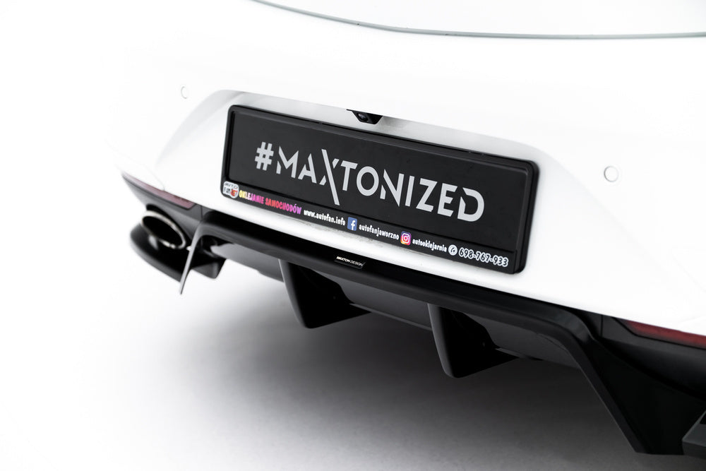 Zentraler Hinterer Splitter für Opel Insignia OPC-Line Mk2 von Maxton Design