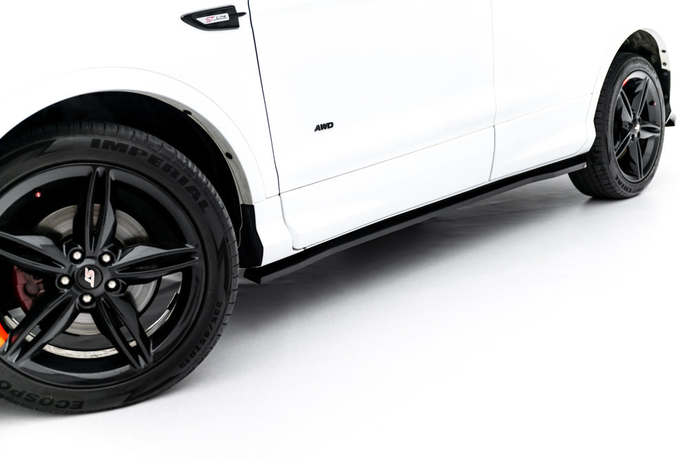 Seitenschweller Erweiterung für Ford Kuga ST-Line Mk2 Facelift von Maxton Design