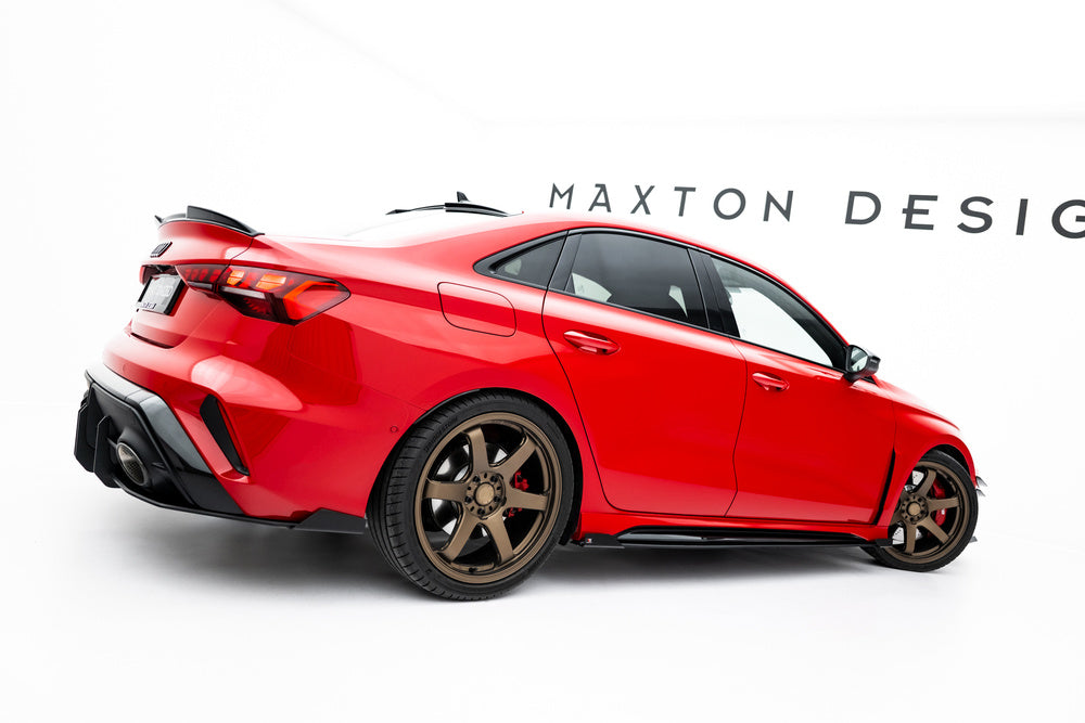 Seitenschweller Erweiterung Street Pro mit Flaps für Audi RS3 8Y Limousine Facelift von Maxton Design