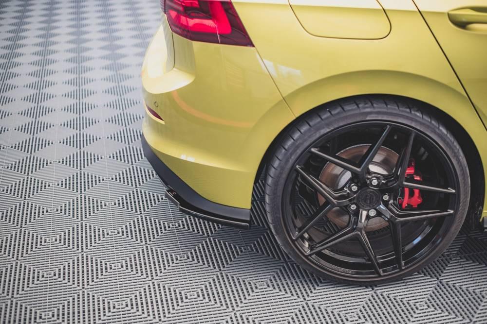 Seitliche Heck Diffusor Erweiterung V.2 für VW Golf 8 GTI Clubsport von Maxton Design