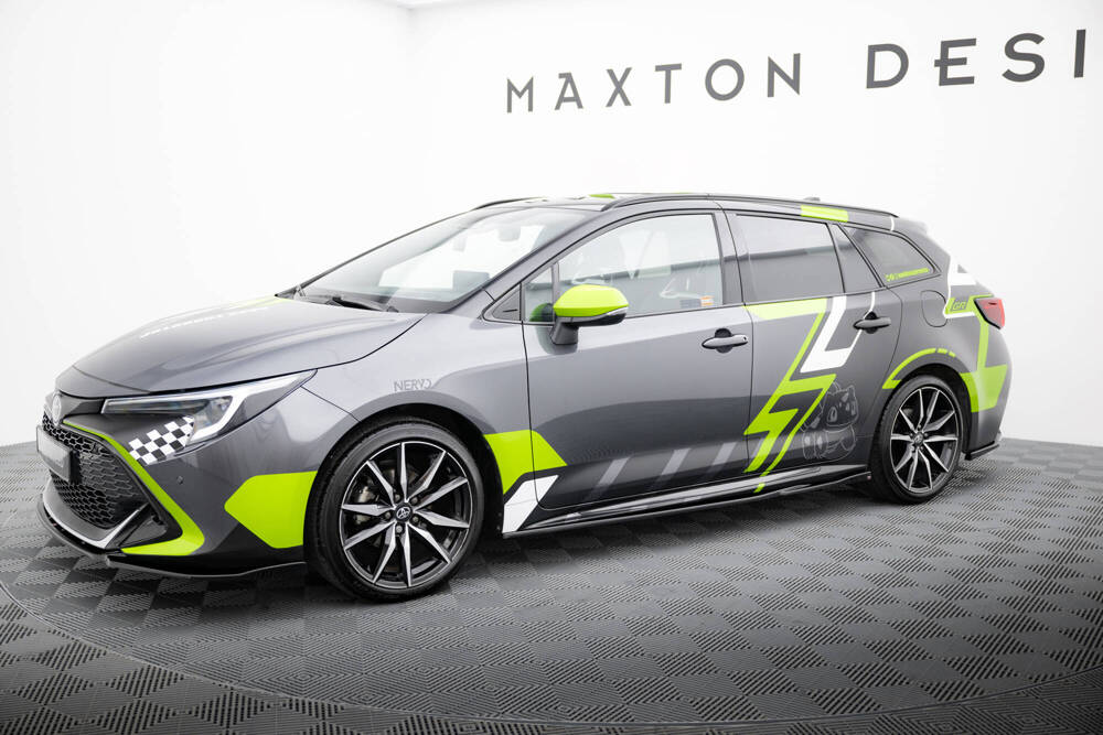 Seitenschweller Erweiterung für Toyota Corolla GR Sport Touring Sports E210 von Maxton Design