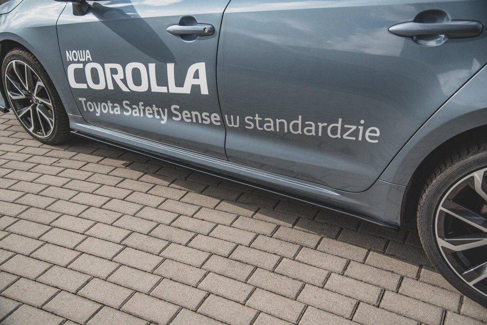 Seitenschweller Erweiterung für Toyota Corolla E210 Limousine von Maxton Design