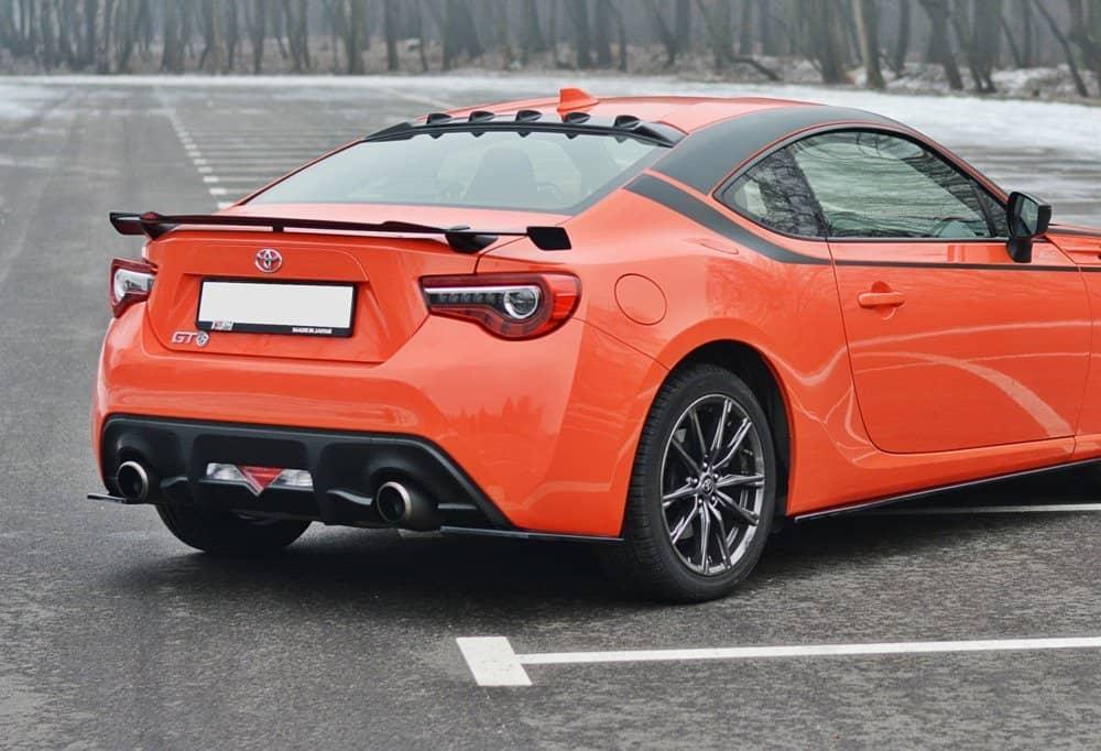 Seitliche Heck Diffusor Erweiterung V.1 für Toyota GT86 Facelift ZN6 von Maxton Design