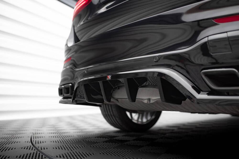 Zentraler Hinterer Splitter für Mercedes-Benz A45 AMG W176 von Maxton Design
