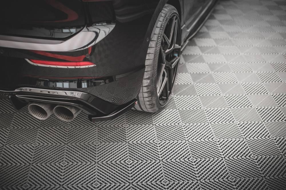 Seitliche Heck Diffusor Erweiterung V.3 für VW Golf 8 GTI von Maxton Design