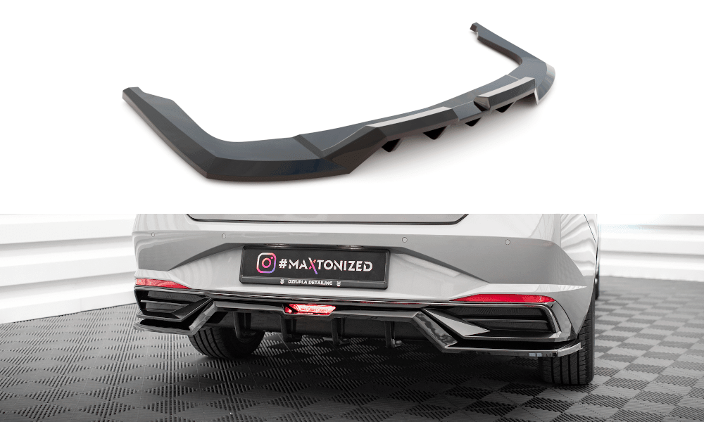 Zentraler Hinterer Splitter für Hyundai Elantra CN7 von Maxton Design