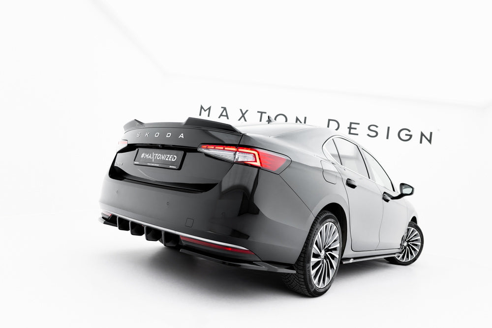 Seitliche Heck Diffusor Erweiterung V.1 für Skoda Superb Mk4 von Maxton Design