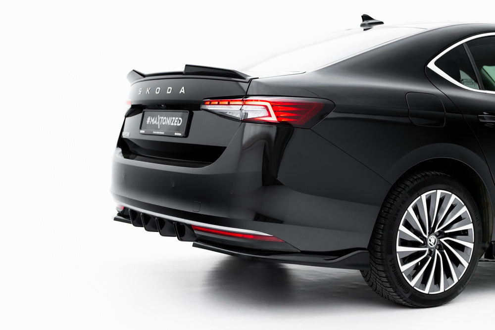 Heckdiffusor für Skoda Superb Mk4 von Maxton Design