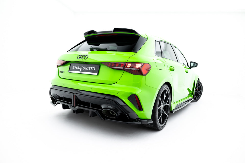 Zentraler Hinterer Splitter V.2 für Audi RS3 Sportback 8Y Facelift von Maxton Design