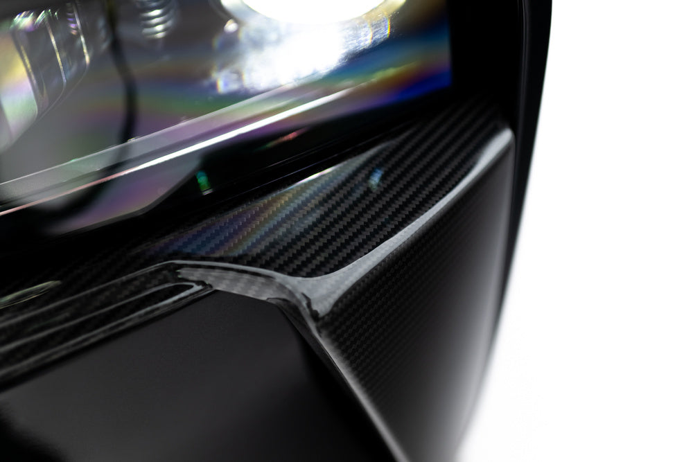 Carbon Lufteinlässe bei Frontstoßstange für BMW X7 M-Paket G07 Facelift von Maxton Design