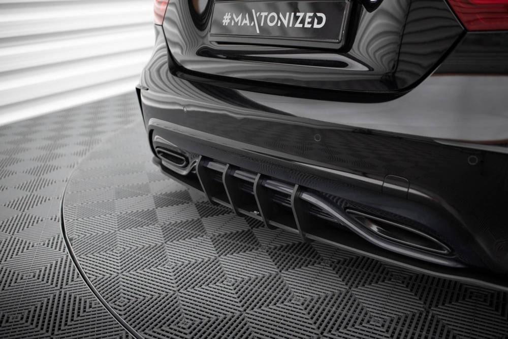 Heckdiffusor Street Pro für Mercedes A-Klasse W176 von Maxton Design