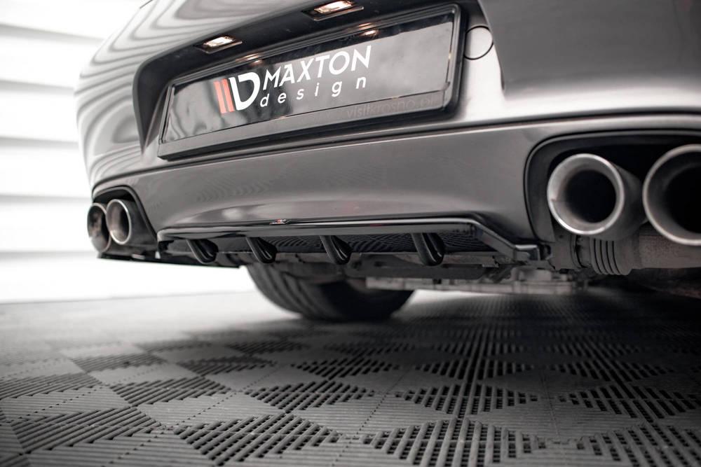 Zentraler Hinterer Splitter für Porsche 911 Carrera 997.2 von Maxton Design